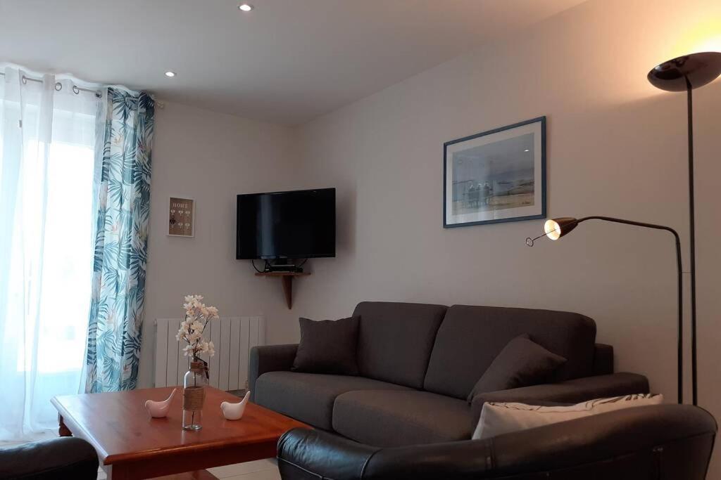 Appartement 4 Pers Dans Longere A 800M De La Plage Plouhinec  Eksteriør bilde